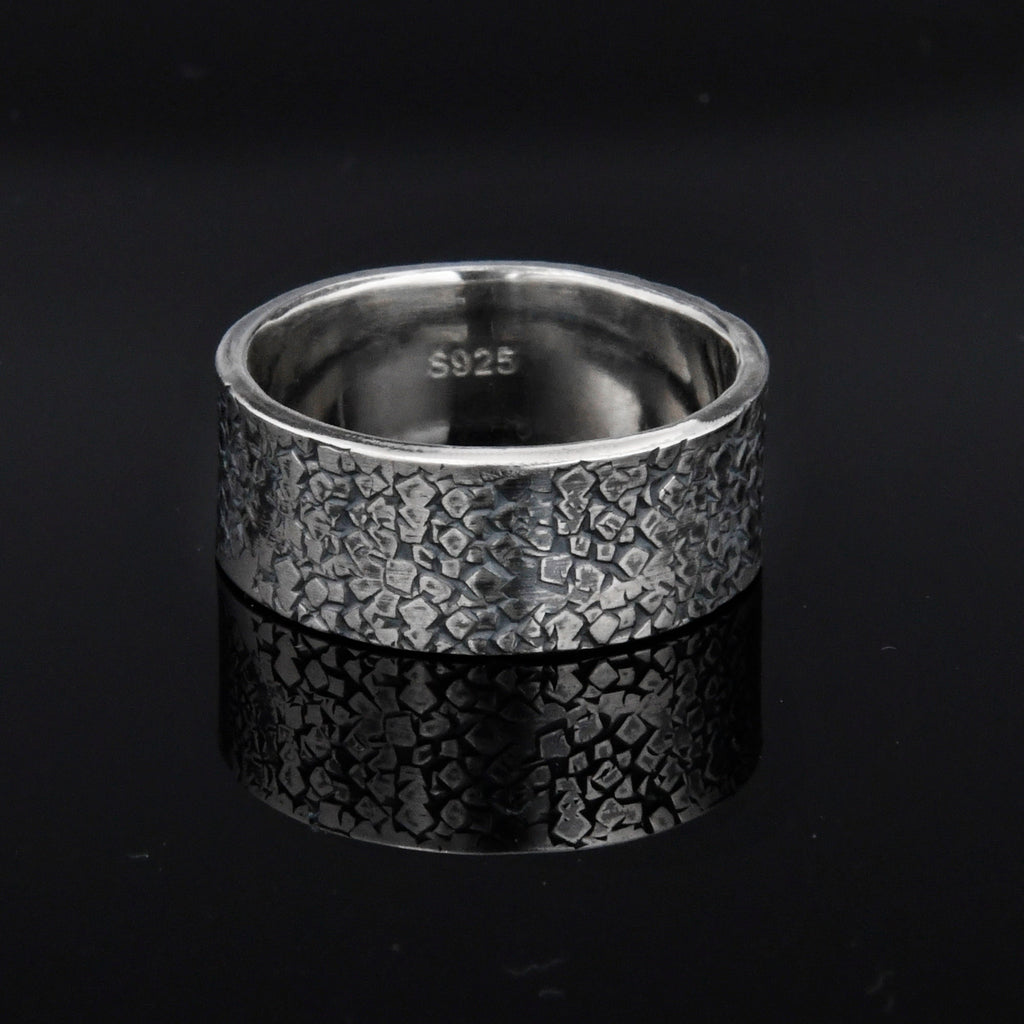 Personalized Rustic Engagement Ring, Mens Promise Ring, Hand Forged Ring, Viking Wedding Band, Chunky rings, Celtic Ring
