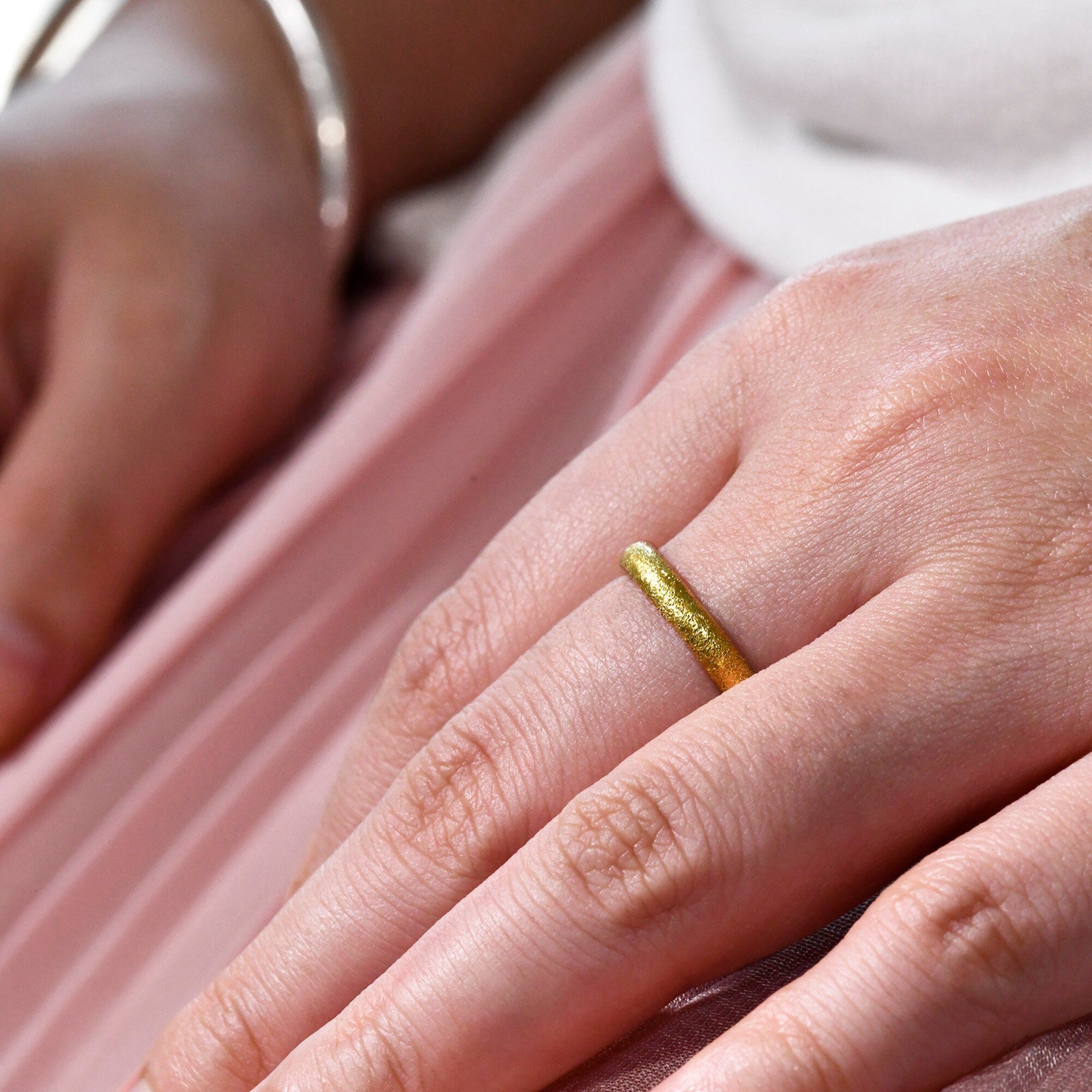 14k Gold Gypsophila Shining Rustic Textured Ring Set