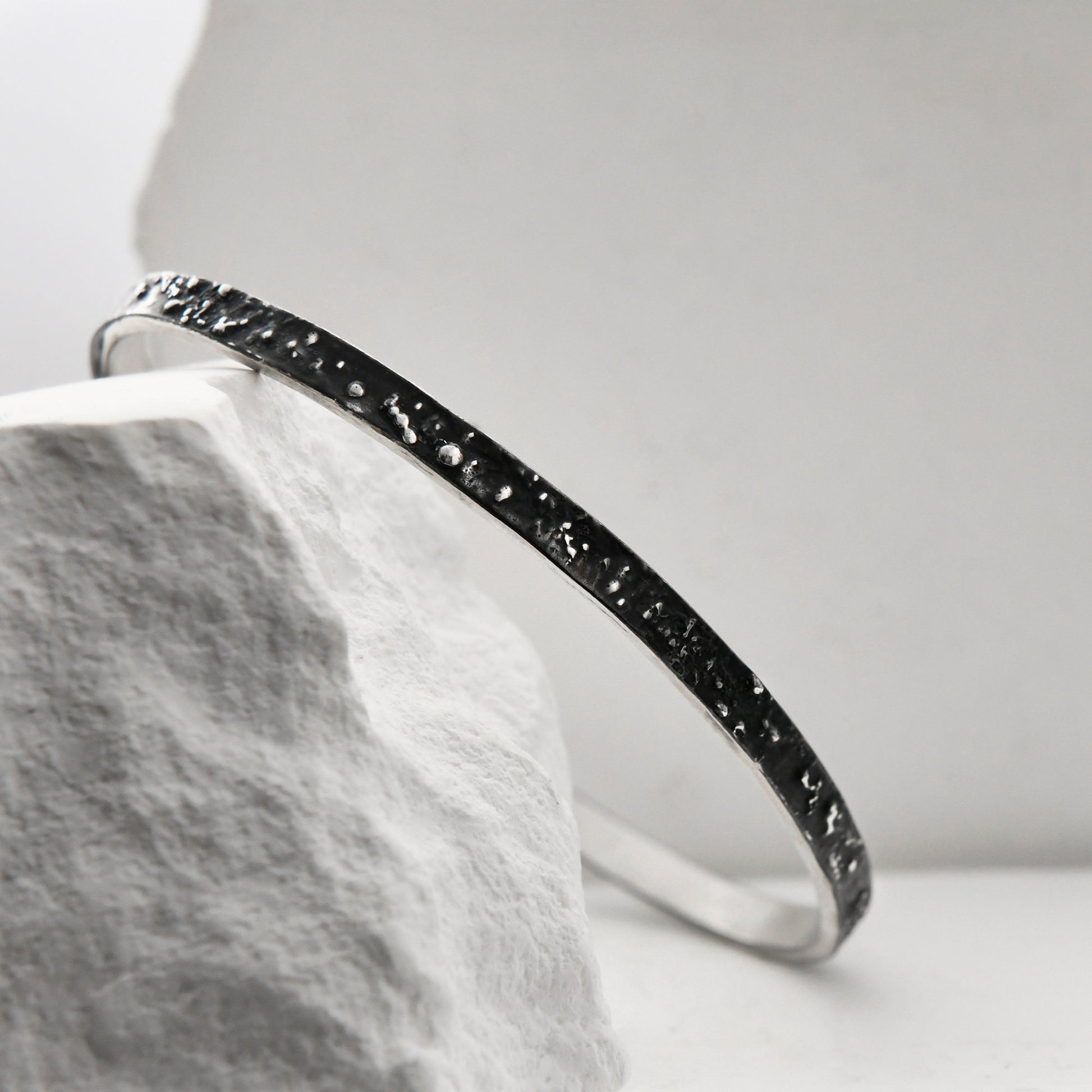 Silver Fusing Lava Galaxy Cuff Bracelet 4MM Adjustable Gunmetal Grey Rustic Fusing Celestial Band Engraved Galaxy and Star Design