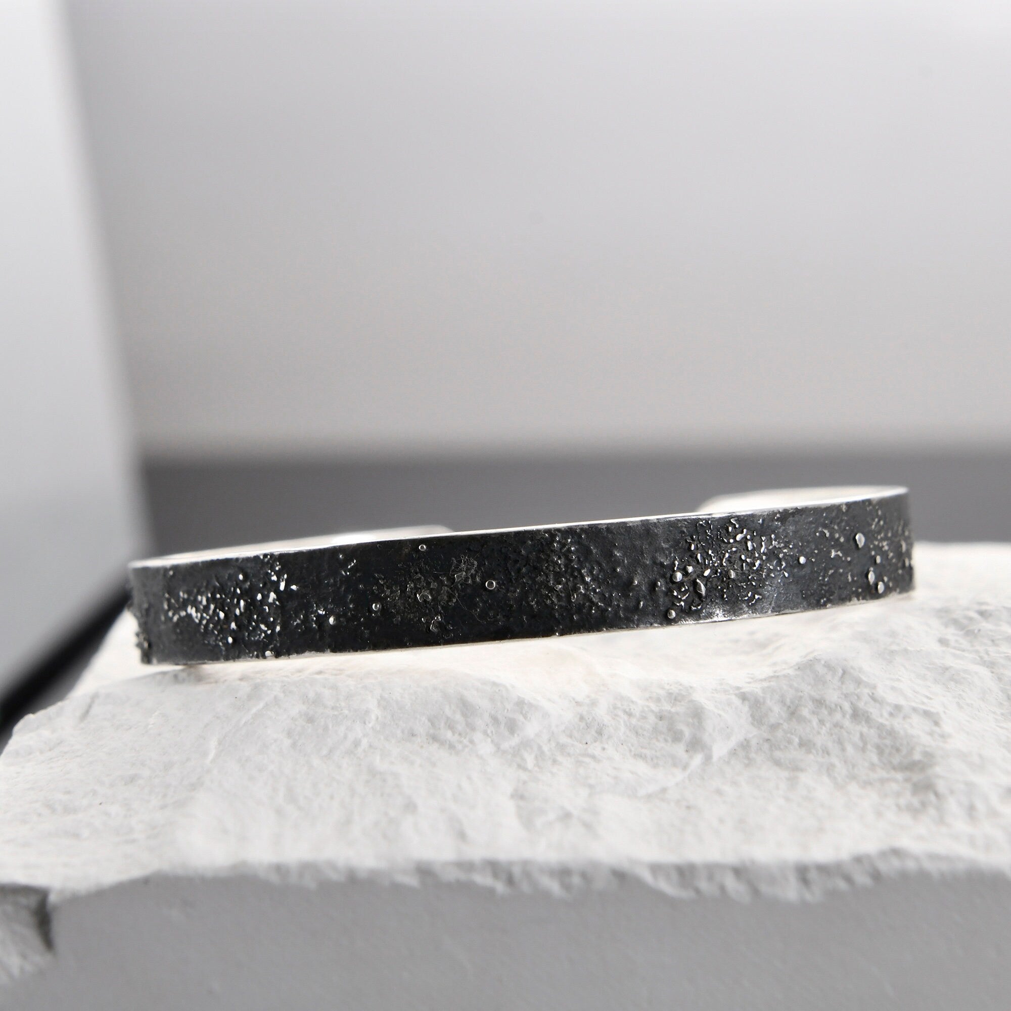 Silver Fusing Lava Galaxy Cuff Bracelet 8MM Adjustable Gunmetal Grey Rustic Fusing Celestial Band Engraved Galaxy and Star Design