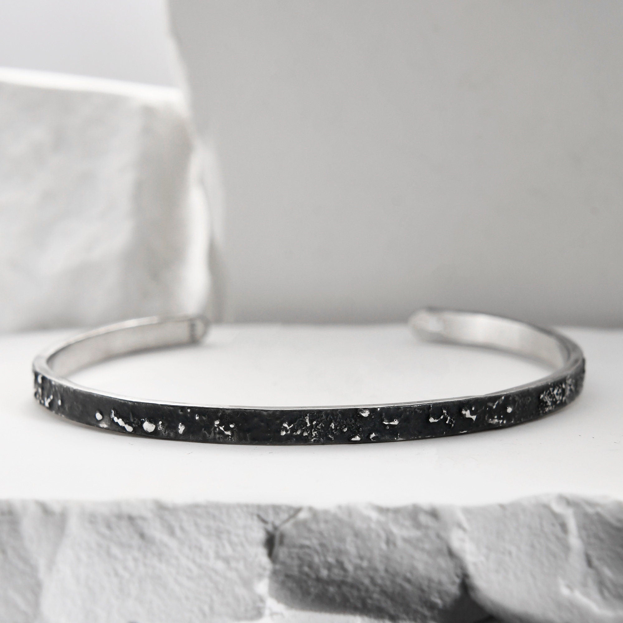 Silver Fusing Lava Galaxy Cuff Bracelet 4MM Adjustable Gunmetal Grey Rustic Fusing Celestial Band Engraved Galaxy and Star Design