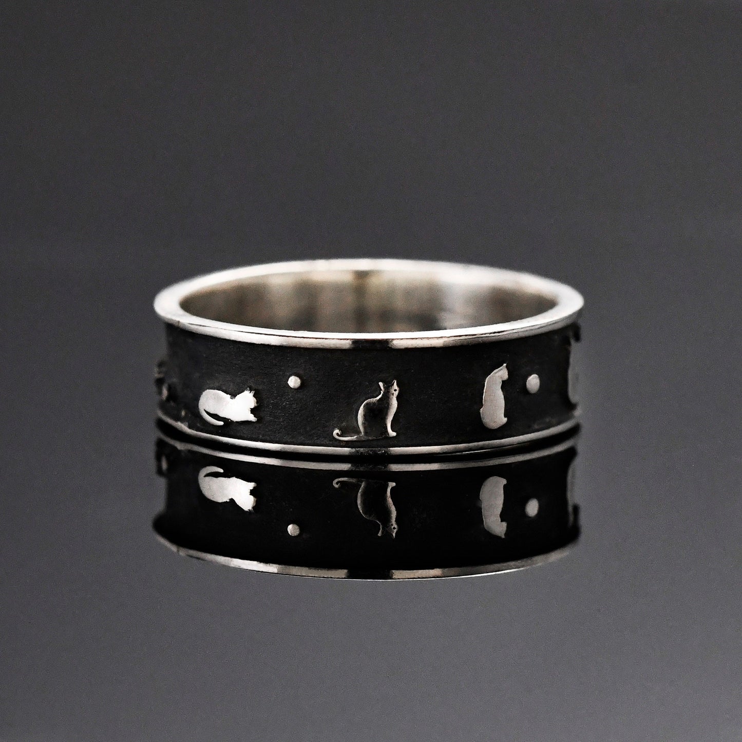 Black Solid Sterling Silver Cat Movement ring, Personalized Hammered Engagement band, for women and men's promise ring