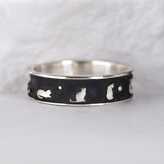 Black Solid Sterling Silver Cat Movement ring, Personalized Hammered Engagement band, for women and men's promise ring