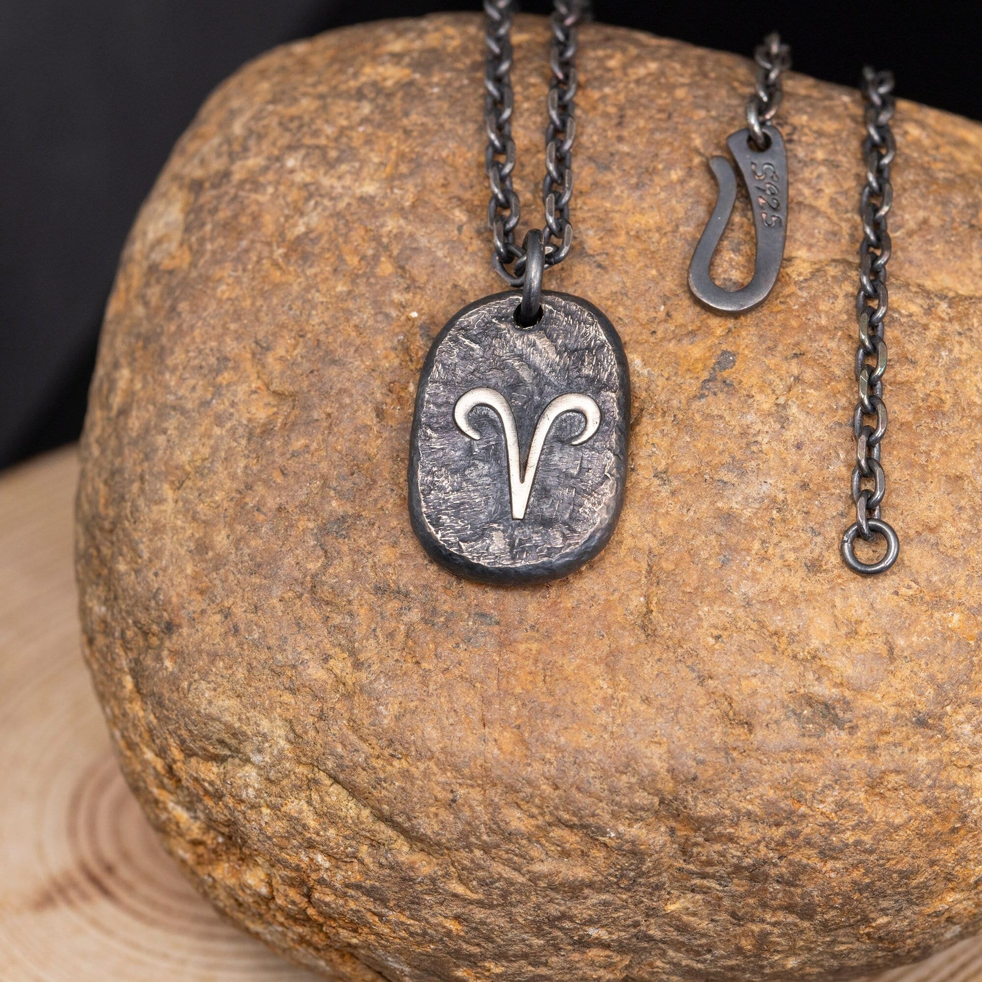 Custom constellation necklace pendant with engraved zodiac star sign
